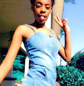 Meet your Posher, Skylar